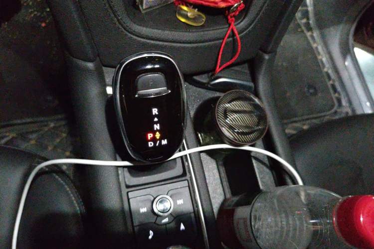 Used Cadillac XT5 2020 Revised Version 28T Luxury Edition Gear Lever