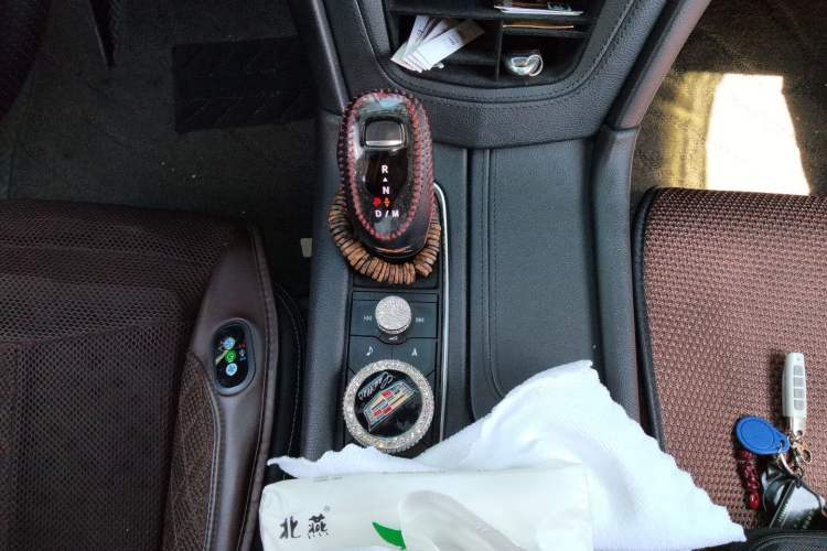 Used Cadillac XT5 2020 Revised Version 28T Luxury Edition Gear Lever