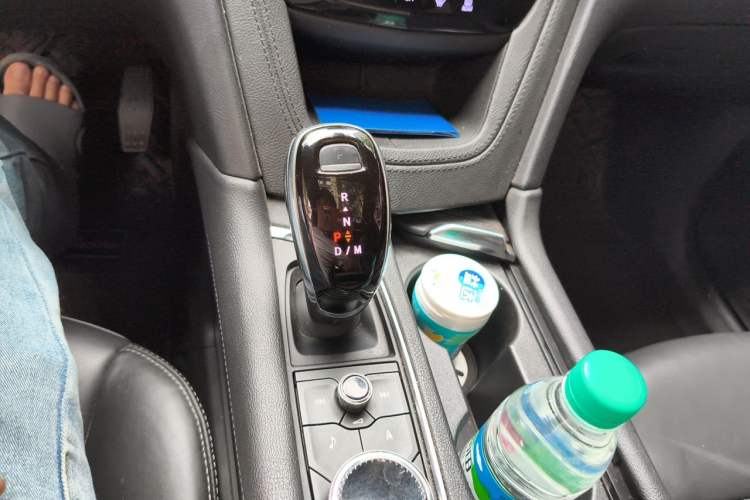 Used Cadillac XT5 2020 28T Luxury Version Gear Lever