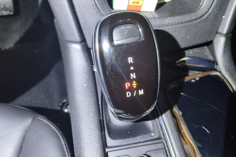 Used Cadillac XT5 2020 28T Luxury Version Gear Lever
