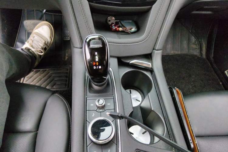Used Cadillac XT5 2020 28T Luxury Version Gear Lever