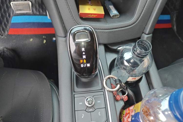 Used Cadillac XT5 2020 Revised Version 28T Luxury Edition Gear Lever