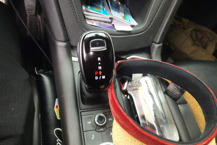 Used Cadillac XT5 2020 Revised Version 28T Luxury Edition Gear Lever