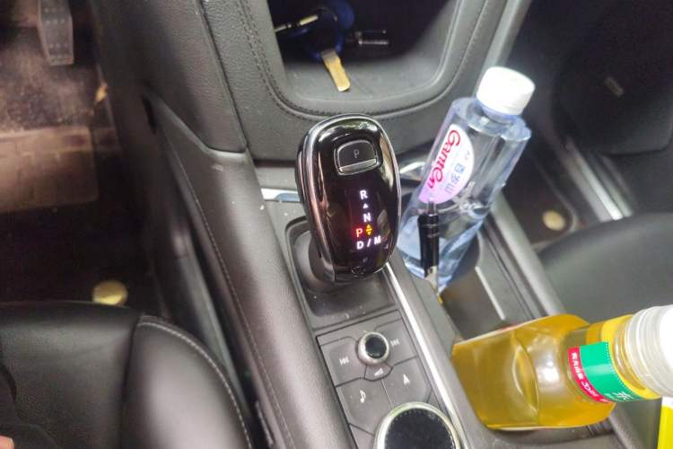 Used Cadillac XT5 2020 28T Luxury Version Gear Lever