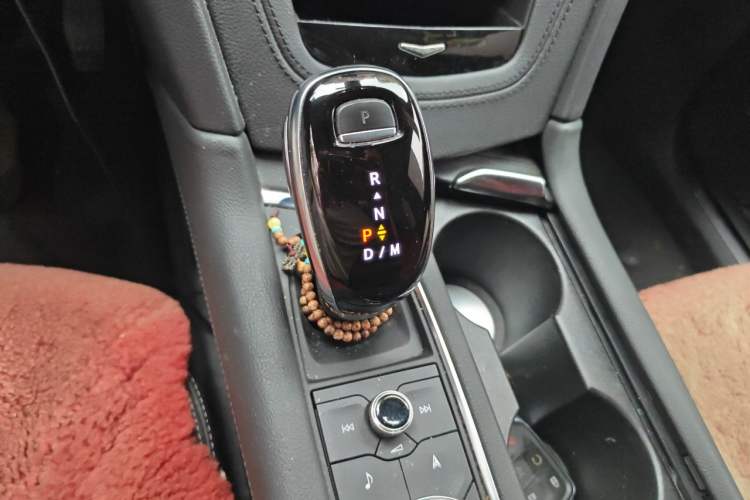 Used Cadillac XT5 2020 Revised Version 28T Luxury Edition Gear Lever