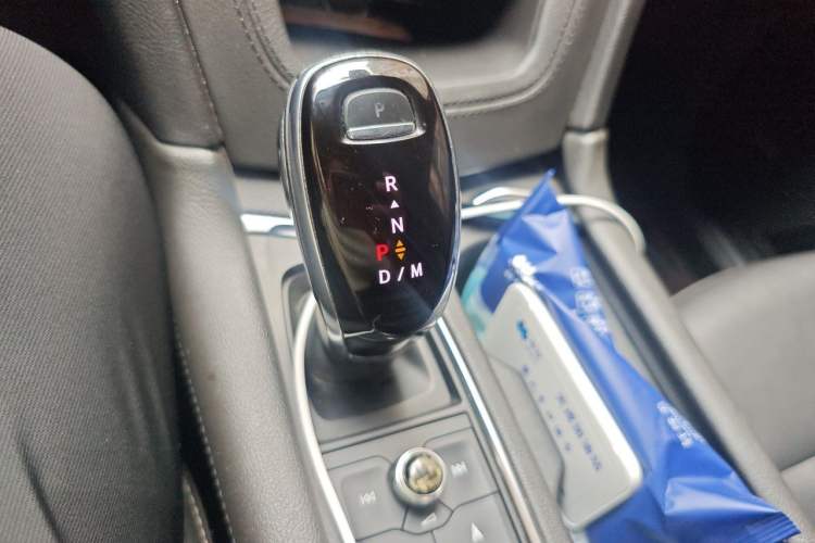 Used Cadillac XT5 2020 28T Luxury Version Gear Lever