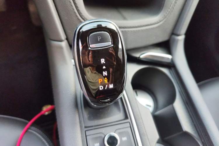 Used Cadillac XT5 2020 Revised Version 28T Four-Wheel Drive Luxury Edition Gear Lever