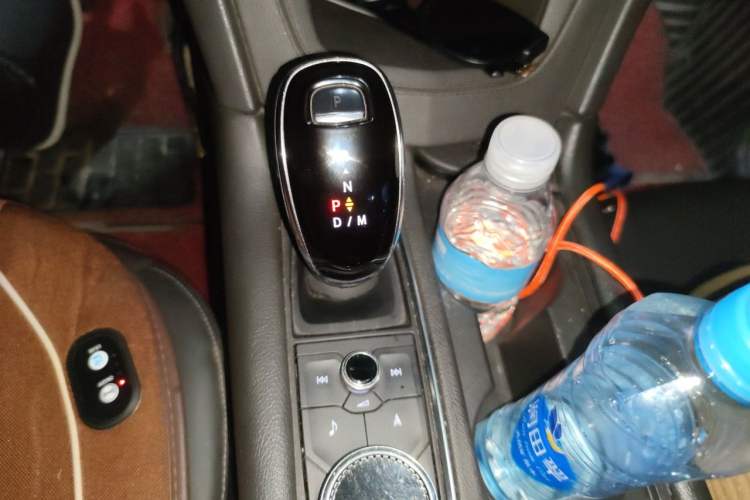 Used Cadillac XT5 2020 28T Luxury Version Gear Lever