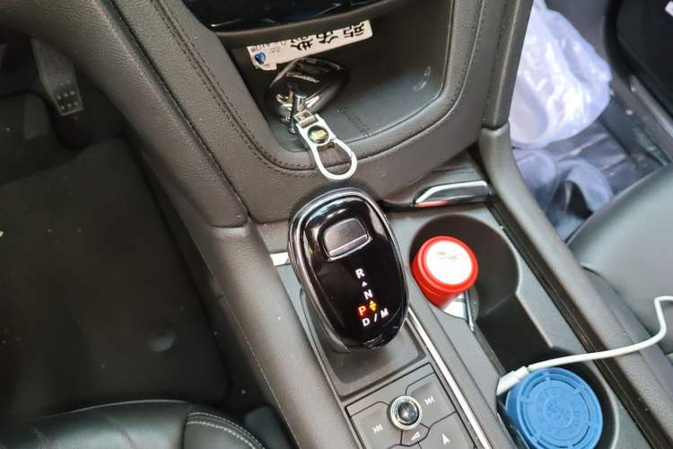 Used Cadillac XT5 2020 28T Luxury Version Gear Lever