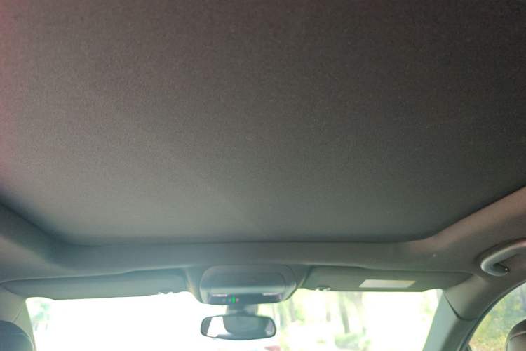 Used Cadillac XT5 2020 Revised Version 28T Luxury Edition Headliner