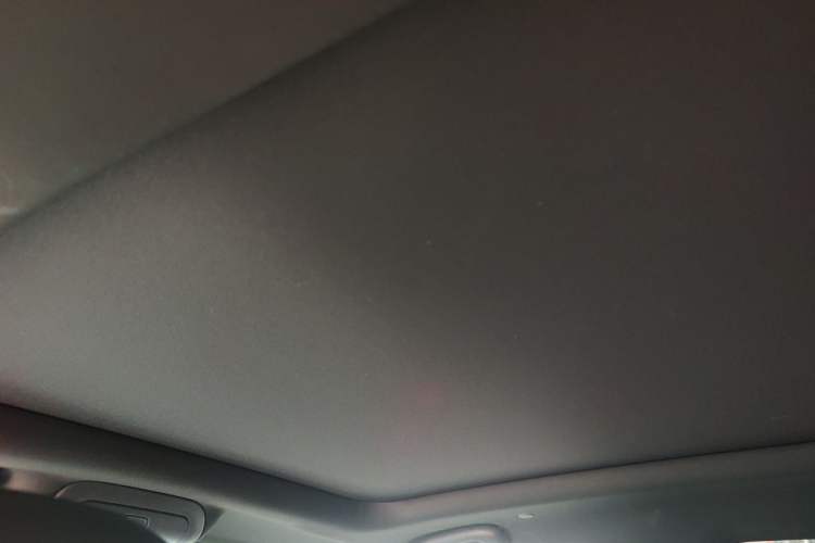 Used Cadillac XT5 2020 Revised Version 28T Luxury Edition Headliner