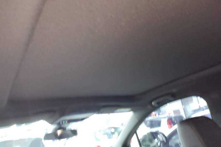 Used Cadillac XT5 2020 28T Four-Wheel Drive Tech Version Headliner