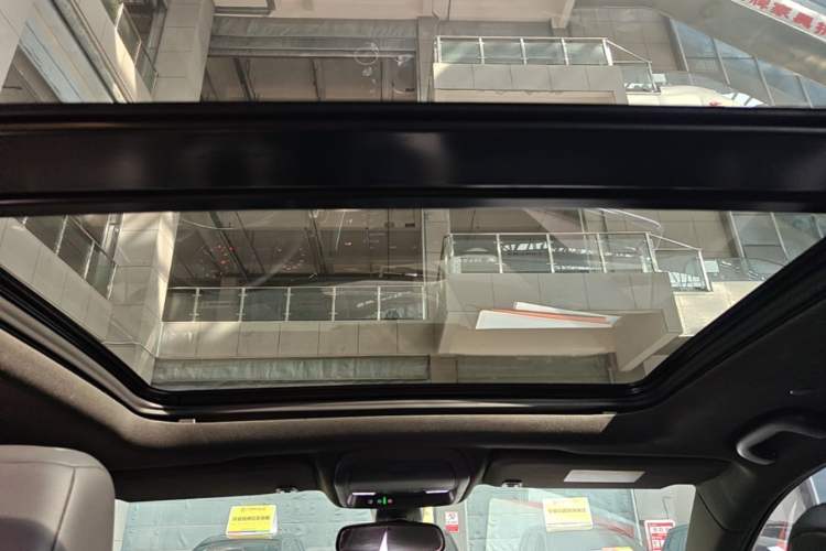Used Cadillac XT5 2020 Revised Version 28T Luxury Edition Headliner