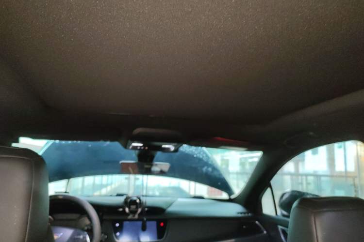 Used Cadillac XT5 2020 28T Luxury Version Headliner