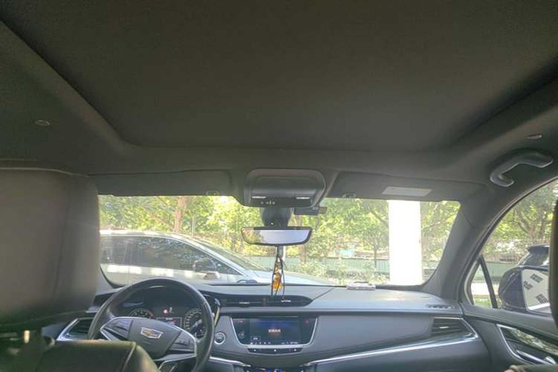 Used Cadillac XT5 2020 28T Luxury Version Headliner