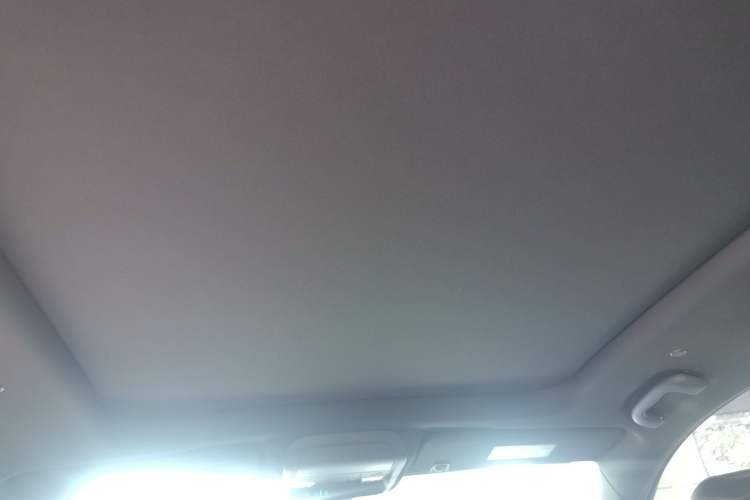 Used Cadillac XT5 2020 28T Four-Wheel Drive Tech Version Headliner