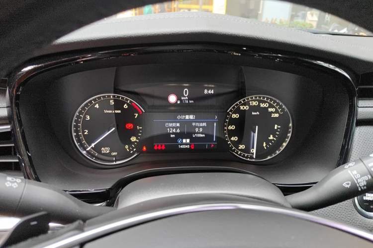 Used Cadillac XT5 2020 Revised Version 28T Luxury Edition Instrument Cluster