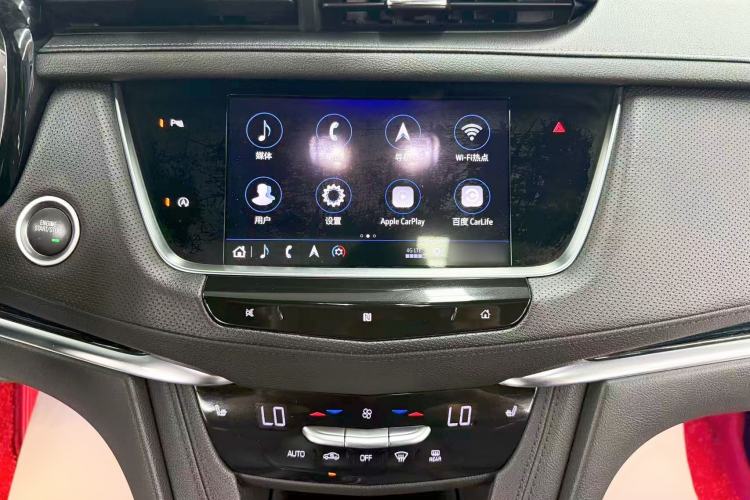Used Cadillac XT5 2020 Revised Version 28T Luxury Edition Interior 3