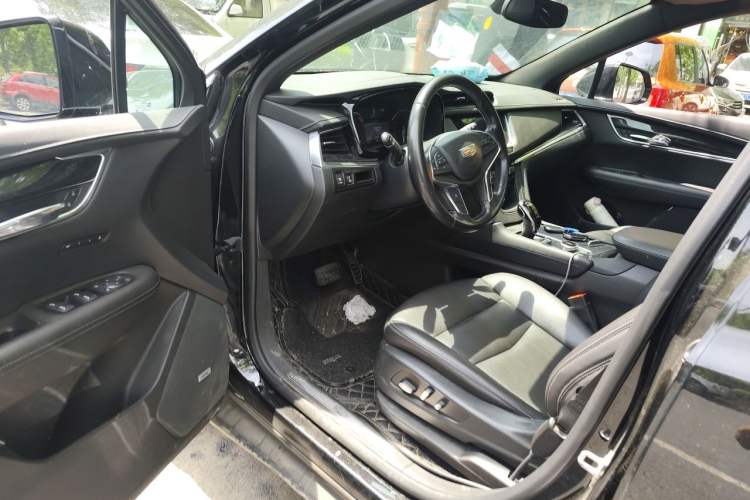 Used Cadillac XT5 2020 Revised Version 28T Four-Wheel Drive Luxury Edition Interior 3