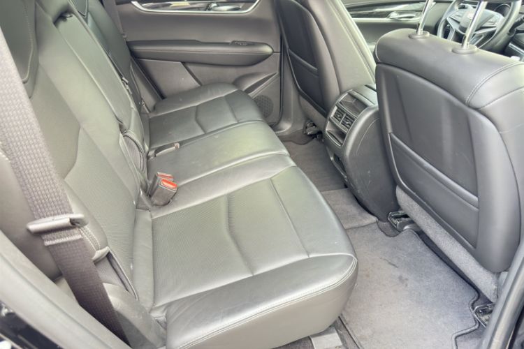 Used Cadillac XT5 2020 Revised Version 28T Luxury Edition Interior 6