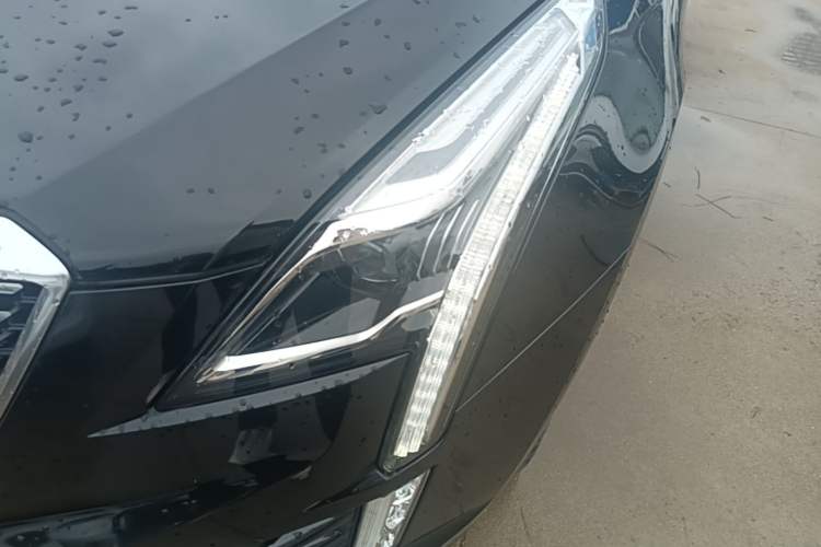 Used Cadillac XT5 2020 Revised Version 28T Luxury Edition Left Front Headlight