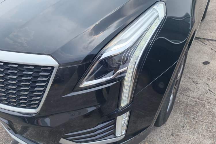 Used Cadillac XT5 2020 Revised Version 28T Four-Wheel Drive Luxury Edition Left Front Headlight
