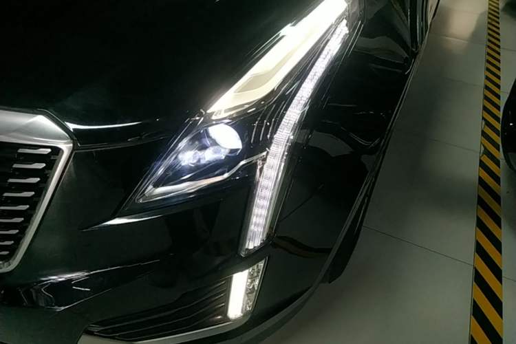 Used Cadillac XT5 2020 Revised Version 28T Luxury Edition Left Front Headlight