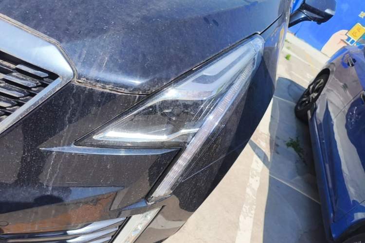 Used Cadillac XT5 2020 28T Luxury Version Left Front Headlight