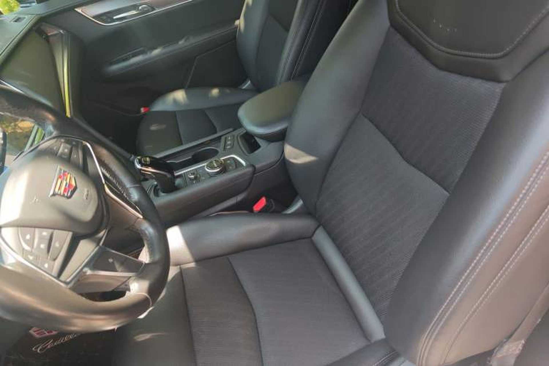 Used Cadillac XT5 2020 Revised Version 28T Tech Edition Left Front Seat