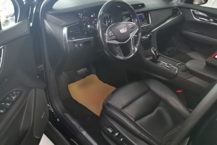 Used Cadillac XT5 2020 28T Four-Wheel Drive Luxury Version Left Front Seat
