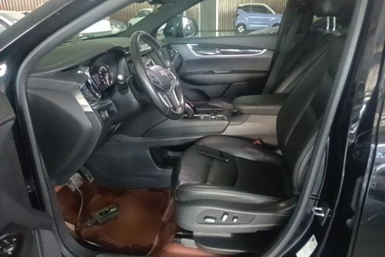 Used Cadillac XT5 2020 Revised Version 28T Four-Wheel Drive Luxury Edition Left Front Seat