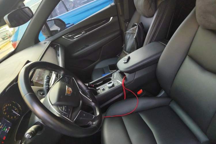 Used Cadillac XT5 2020 Revised Version 28T Four-Wheel Drive Luxury Edition Left Front Seat