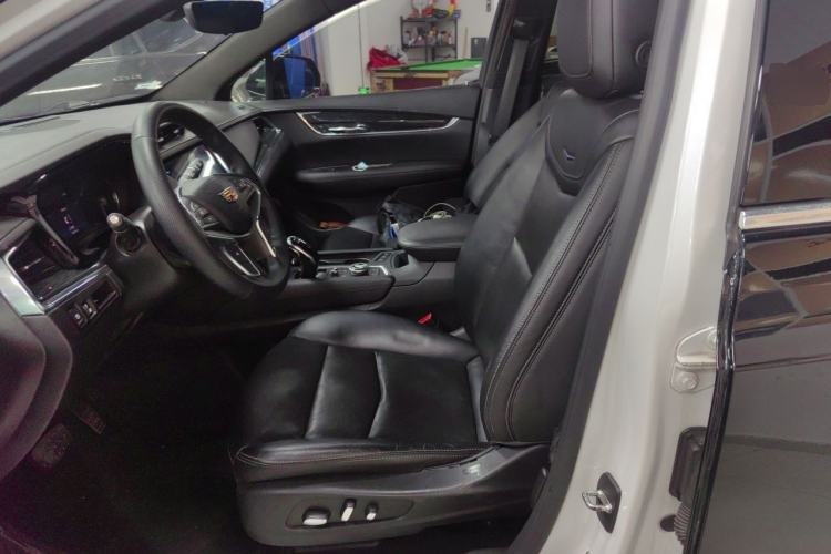 Used Cadillac XT5 2020 28T Four-Wheel Drive Luxury Version Left Front Seat