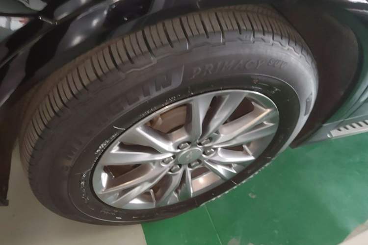 Used Cadillac XT5 2020 Revised Version 28T Luxury Edition Left Front Wheel Hub
