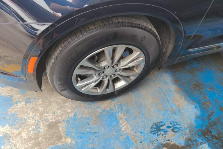 Used Cadillac XT5 2020 28T Luxury Version Left Front Wheel Hub