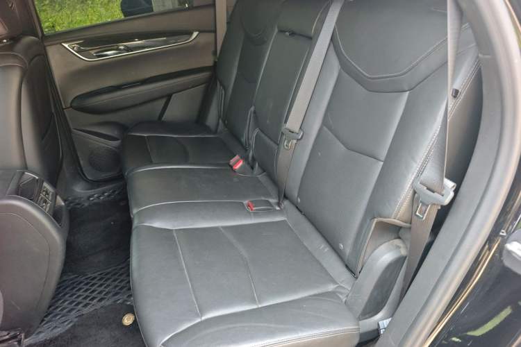 Used Cadillac XT5 2020 Revised Version 28T Luxury Edition Left Rear Seat
