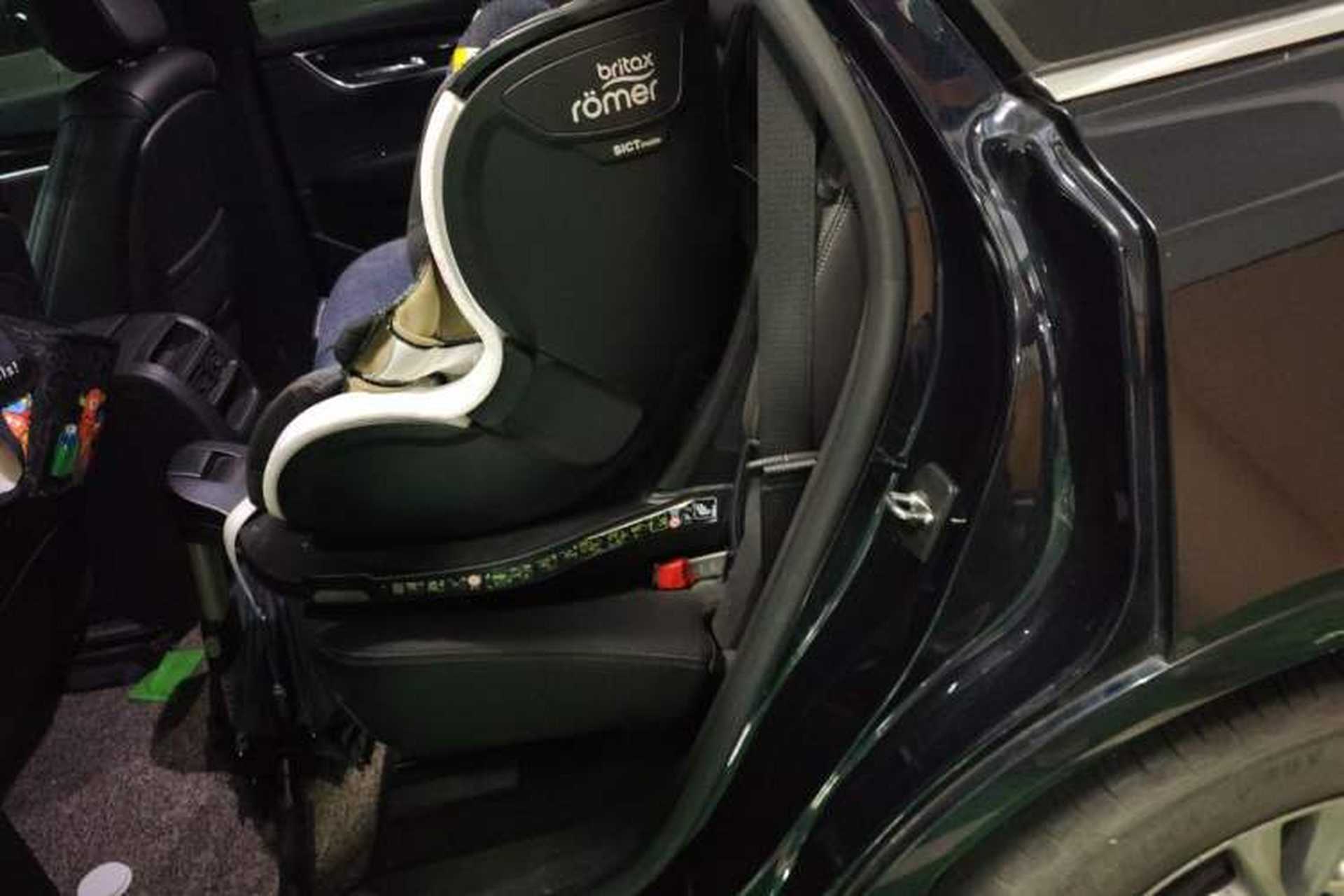 Used Cadillac XT5 2020 Revised Version 28T Luxury Edition Left Rear Seat