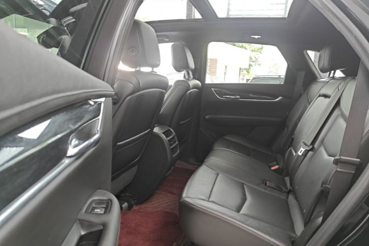 Used Cadillac XT5 2020 Revised Version 28T Luxury Edition Left Rear Seat