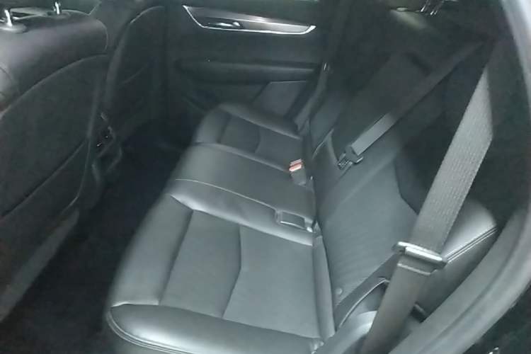 Used Cadillac XT5 2020 28T Tech Edition Left Rear Seat