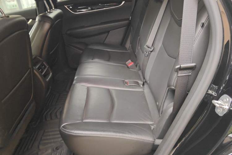 Used Cadillac XT5 2020 Revised Version 28T Luxury Edition Left Rear Seat