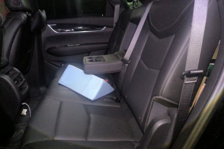 Used Cadillac XT5 2020 Revised Version 28T Luxury Edition Left Rear Seat