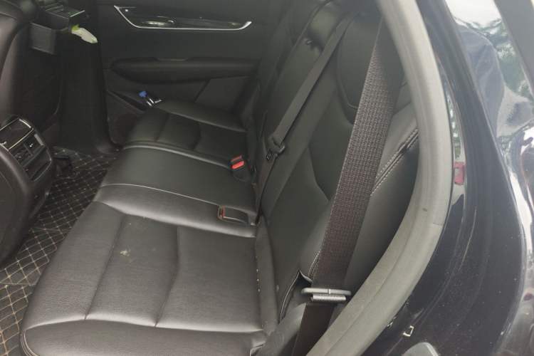 Used Cadillac XT5 2020 Revised Version 28T Luxury Edition Left Rear Seat