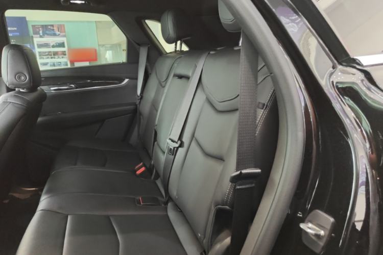 Used Cadillac XT5 2020 Revised Version 28T Luxury Edition Left Rear Seat