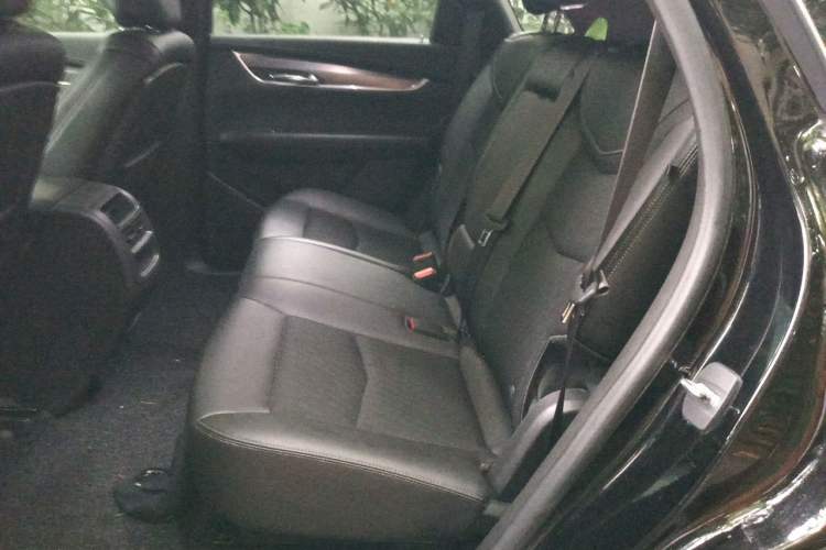 Used Cadillac XT5 2020 28T Tech Edition Left Rear Seat
