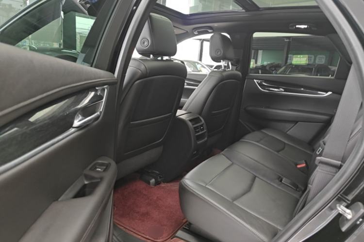 Used Cadillac XT5 2020 Revised Version 28T Luxury Edition Left Rear Seat