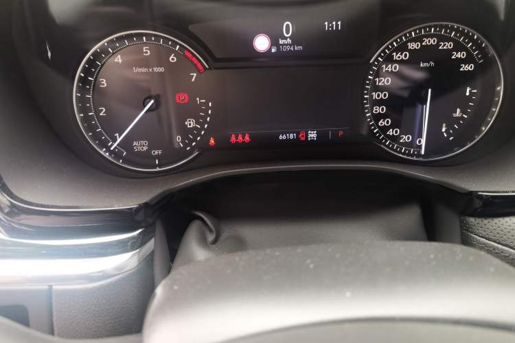 Used Cadillac XT5 2020 28T Four-Wheel Drive Luxury Version Odometer Close Up