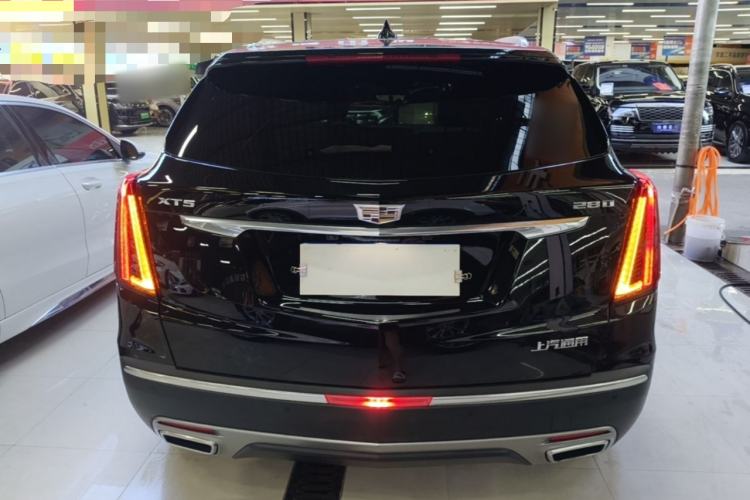 Used Cadillac XT5 2020 28T Luxury Version Rear