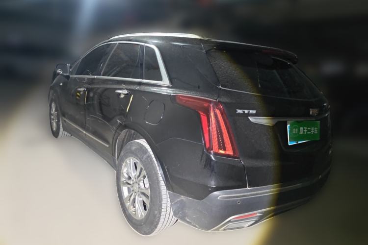Used Cadillac XT5 2020 28T Luxury Version Rear Left 45 Deg
