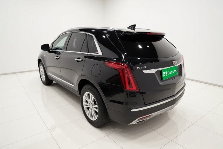 Used Cadillac XT5 2020 Revised Version 28T Luxury Edition Rear Left 45 Deg
