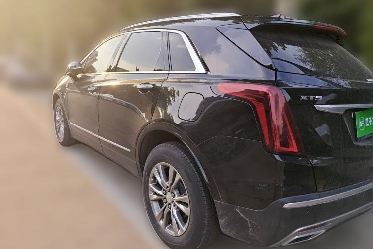 Used Cadillac XT5 2020 Revised Version 28T Luxury Edition Rear Left 45 Deg